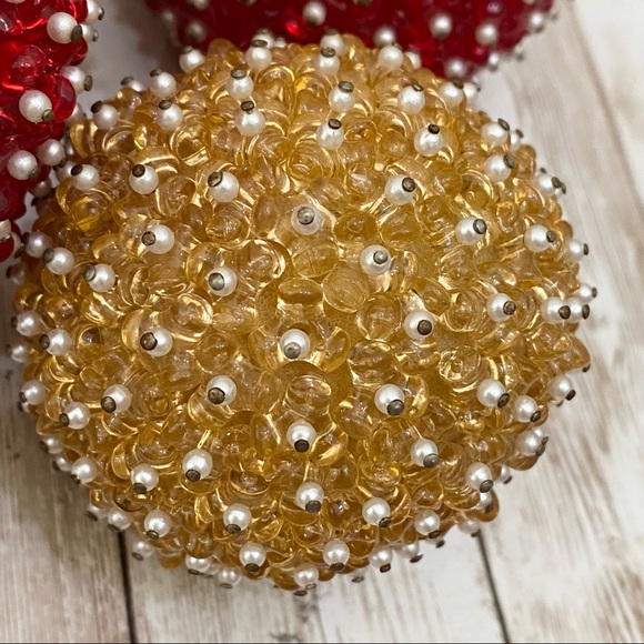 Vintage Mid Century Modern Beaded Pins FRUITS Retro Home Decor Collectible - Picture 11 of 13